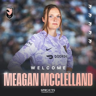 MeganMcClelland-SIgned-1x1